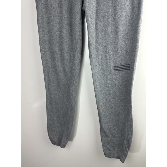Vuori Balboa Jogger Pants Drawstring Waist Gray Men's Size Medium *Used* - Picture 5 of 16